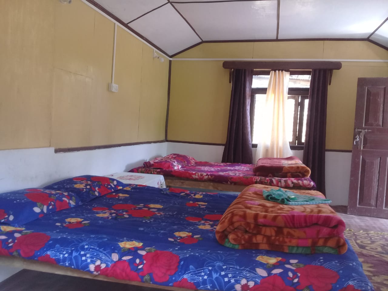 Sherpa Homestay, Chota Mangwa